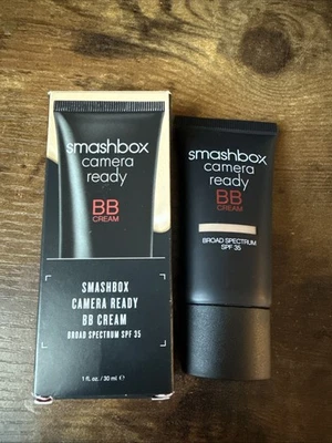 Smashbox Camera Ready BB Cream SPF35 Shade LIGHT 1oz / 30ml New in Box - Image 1 of 2