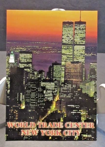 VINTAGE World Trade Center NYC Twin Towers at Night Postcard - Alma 1980s - Picture 1 of 6