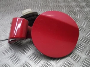 Tapa de llenado de combustible Hyundai I20 código de pintura eléctrico rojo Bh 69510-1J000 2009-2015r - Imagen 1 de 5