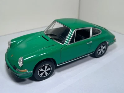 Porsche 911 S - 1:24 - Immagine 1 di 4