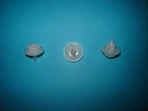 Ford VW Trim White Panel Clips Fasteners Choose Qty - Picture 1 of 1