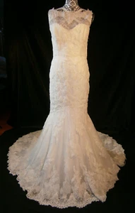 Blue By Enzoani Wedding Dress 12 Off-White Mermaid Lace Illusion Pearls Train - Picture 1 of 13