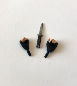 Calisto Hands & Dagger - from Wolverine 5-Pack 2021 Marvel Legends - Replacement - Picture 1 of 2