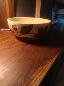 Watt Pottery Oven Ware Serving Bowl #54 Starflower 8X3.5 - Picture 1 of 6