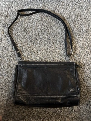 Sak Iris черный кожаный маленький 3-сторонний Demi застежки через плечо наплечная сумка - Изображение 1 из 4