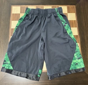 Champion boys green and gray shorts size M (8-10) with pockets. - Picture 1 of 4