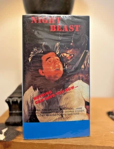 Night Beast VHS Paragon Horror in Shrink! Aliens Slasher Dohler MANDY JJ ABRAMS - Picture 1 of 4