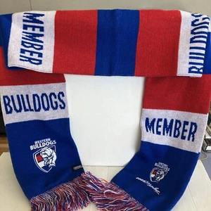 AFL Western Bulldogs 2023 Members Scarf Pre Owned EC Red White Blue - Picture 1 of 6