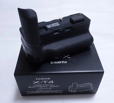"Mint" Fujifilm VG-XT4 Vertical Battery Grip for X-T4 - Image 1 of 4