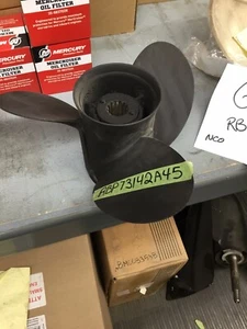 Mercury Outboard Remanufactured Propeller RBP73142A45 - Picture 1 of 3