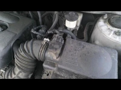 Расходомер воздуха для впрыска б/у топлива подходит для: 2007 Toyota Corolla класса A - Изображение 1 из 4