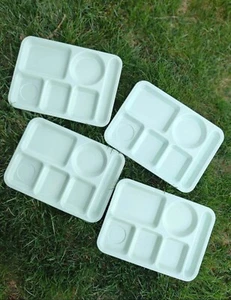 Vintage Melamine School Cafeteria Lunch Trays - Set of 4, Carlisle + SiLite - Picture 1 of 9
