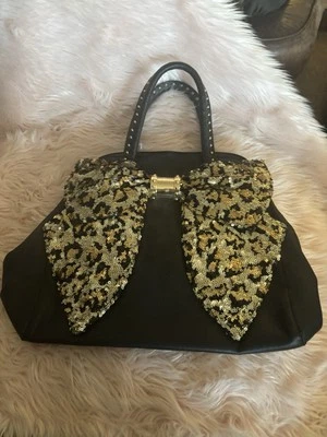 Bolsa arco Betsey Johnson - Imagem 1 de 4