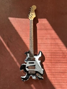 Custom Made Electric Guitar Destroyed Look Artwork Humbucker - Bild 1 von 10
