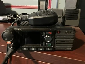 Radio mobile Hytera MD782i U (2) UHF 450-520 mhz 45 watts - Photo 1/2