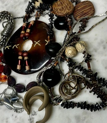 Necklace Earring Bracelet Gem Branded Reseller Vintage Bundle Beaded Chain  - Image 1 of 2