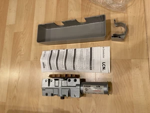 LCN 4040SE Surface Mount Door Closer Standard Cylinder - Body and Cover ONLY - Picture 1 of 12