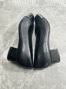 CLARKS Women's Chartli Diva Leather Pump 11M Black OrthoLite Quality Comfort
