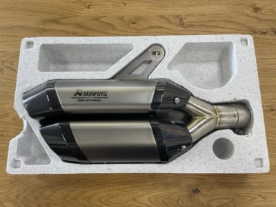 SILENCIADOR DEPORTIVO ORIGINAL BMW MOTO R1300GS R1300GSA KA1 KA2 AKRAPOVIC - NUEVO Foto 1 de 4