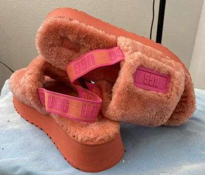Zapatilla Deslizable Discoteca Talla 10 Mujer UGG Rosa Coral Usada Excelente Estado Sin Caja Foto 1 de 4