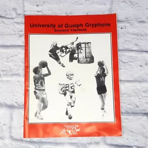 Anuario de recuerdos vintage 1981 de la Universidad de Guelph Gryphons b4 - Imagen 1 de 6