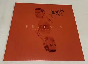 DISCO DE VINILO PHOENIX FIRMADO POR CHARLOTTE CARDIN JSA - Imagen 1 de 3