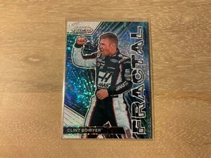 Panini Prizm Racing Clint Bowyer 2023 blanco fractal brillante Prizm #F3 - Imagen 1 de 2