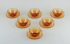Vereco, France. Six-person tea set in amber glass. Modernist design. 1970s - Picture 1 of 8