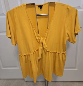 Torrid Super Soft Tie Front Keyhole Babydoll Top Women 1 Yellow Stretch - Bild 1 von 10