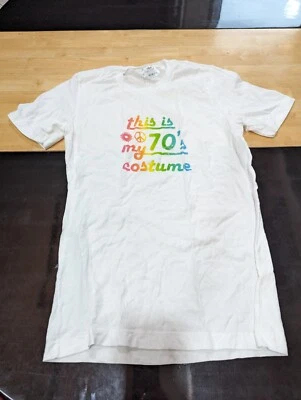 "this is my 70's costume," white t-shirt sz m Foto 1 de 4