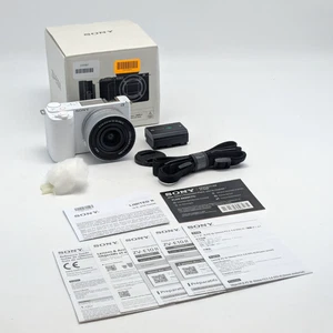 Sony Alpha ZV-E10 II 26MP Spiegellose Kamera mit 16-50mm Objektiv in Weiß - WW293541K - Bild 1 von 14