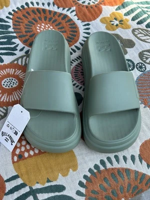 Sandalias BILLABONG para mujer talla: 10 verde salvia plataforma cojín tobogán Foto 1 de 4