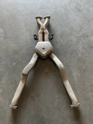 06-08 Escape BMW E85 E86 Z4M Z4 M S54 Sección 2 OEM Usado 18107836639 Foto 1 de 4