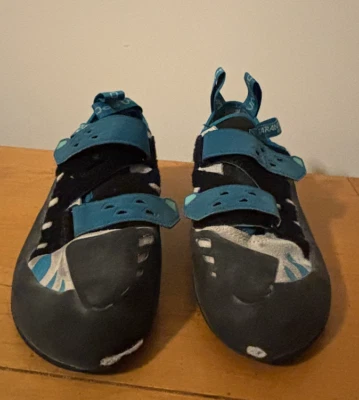 Zapatos de escalada en roca La Sportiva Tarántula talla 41,5 para mujer 9,5 Foto 1 de 3