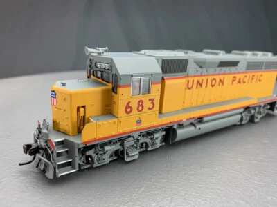 HO Atlas Master EMD GP40 Low Nose Union Pacific Diesel Loco #683 DCC/SND HO105 - Image 1 of 4