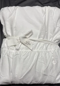 Single Pottery Barn Teen geraffter Verdunkelungsvorhang Panel 52" x 63" weiß - Bild 1 von 8