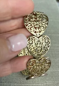 Vintage Gold Tone Filigree Stretch Band Bangle Bracelet Hearts Swirls - Picture 1 of 7