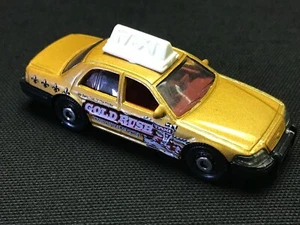 Matchbox Ford Crown Victoria Gold Rush Collectable Scale 1:64 - Picture 1 of 6