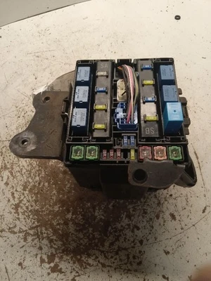 Compartimento de motor caixa de fusíveis Grand Fits 06-09 VITARA 1055546 - Imagem 1 de 4