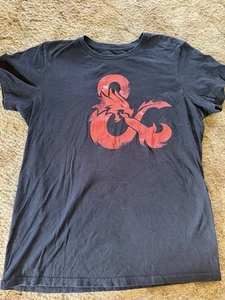 Dungeons And Dragons Wizards Of The Coast Tshirt Size Large Dnd RPG Classic Logo - Picture 1 of 5