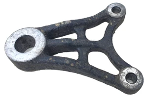 Suzuki GSX600F Rear Brake Caliper Hanger Bracket 1995 GSX 600 F - Picture 1 of 5