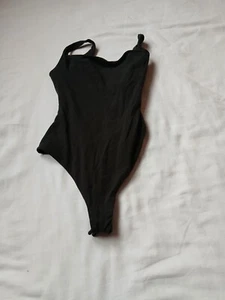 Body donna Skims Essentials perizoma onice scollo a scoop senza cuciture taglia XS G29-62 - Foto 1 di 3