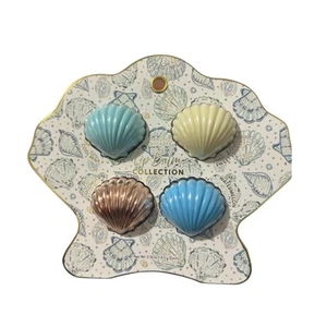 Juego de bálsamo labial Beauty Concepts Shell - 4 aromas - Juego de regalo inspirado en el mar Nuevo - Imagen 1 de 3
