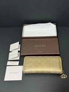 Gucci Gucci 212110 round zipper wallet in PVC gold. 6025-0416-① - Picture 1 of 20