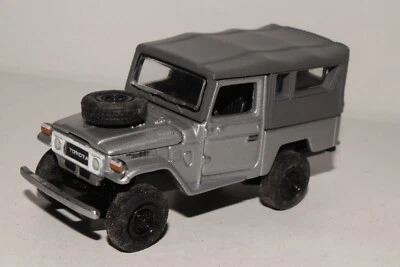 JOHNNY LIGHTNING 1980 TOYOTA LAND CRUISER, SILVER, 1:64, EXCELLENT - Image 1 of 4