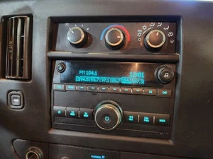 Temperature Control Dash Mounted With AC Fits 08-21 EXPRESS 2500 VAN 1236778 - Picture 1 of 12