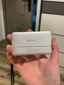 Sony Cyber-shot DSC-TX55 Digital Camera 5x Optical Zoom 16.2 MP AF Lock Silver - Picture 1 of 11
