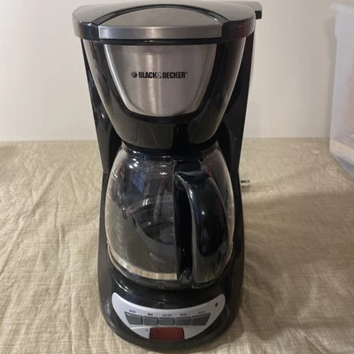 Black+Decker DCM100B 12-Cup Programmable Coffee Maker Used -Excellent Condition  - Image 1 of 4