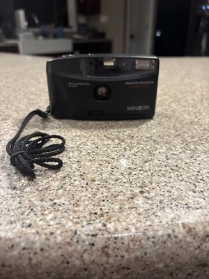 Minolta Memory Maker III 3 Big View Finder 35mm Film Point Shoot Camera - Image 1 of 4