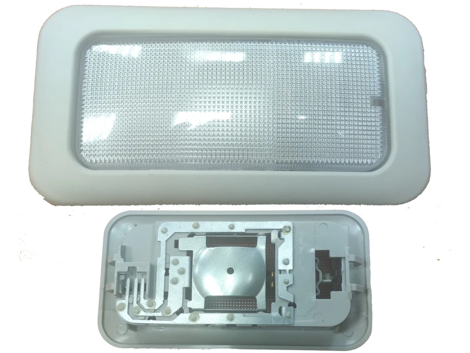 Plafoniera Interna Luce Tetto Cielo Auto Fiat Punto dal 99 al 2010 grigio chiaro - Immagine 1 di 1